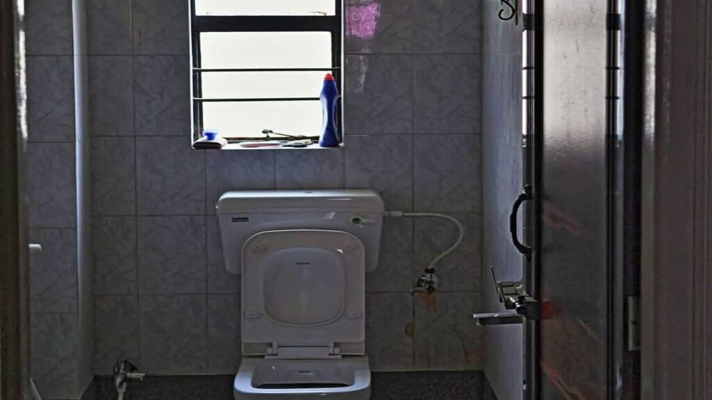 sugam-park-flat-bath2